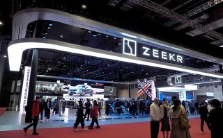 2021上海车展 | 高端纯电车强力选手：极氪001线下首秀 