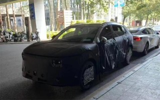 极氪全新中型SUV谍照曝光：内部代号CX1E 有望今年上半年发布